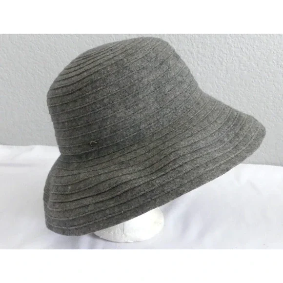 LIZ CLAIBORNE Packable Wool Hat Gray NWT New Y2K Bucket One Size - Picture 1 of 9
